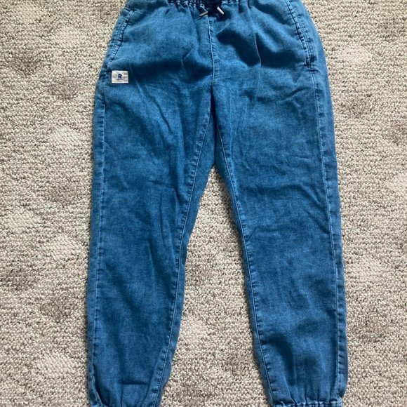 Ripton Joggers - Picture 2 of 7